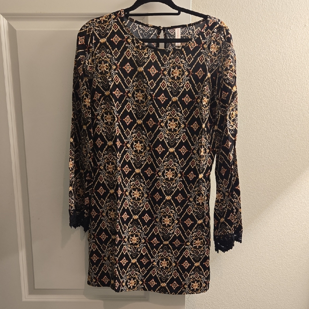 Elegant Patterned Dress